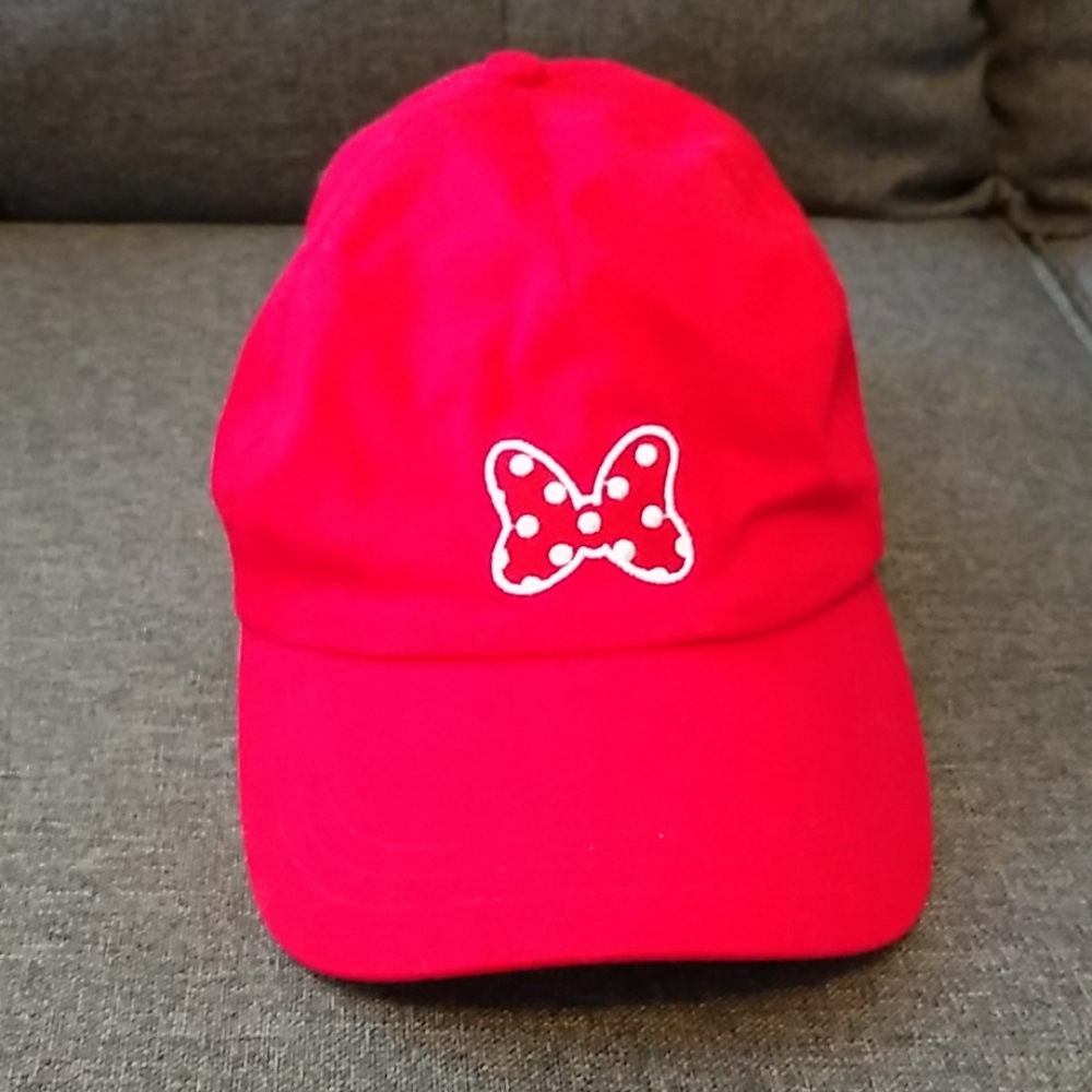 Disney Mini Mouse hat, red ball cap,
